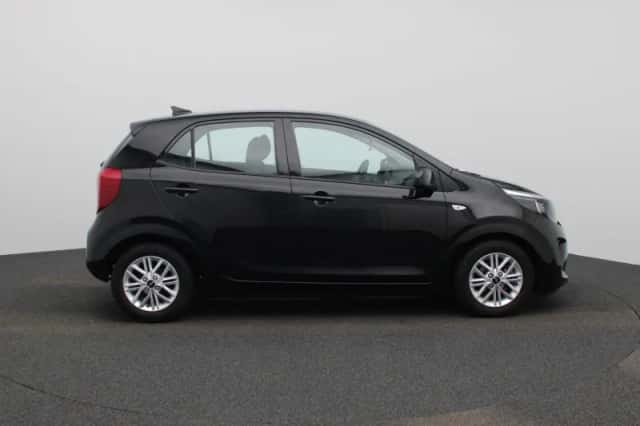Kia Picanto (2022) thumbnail 6