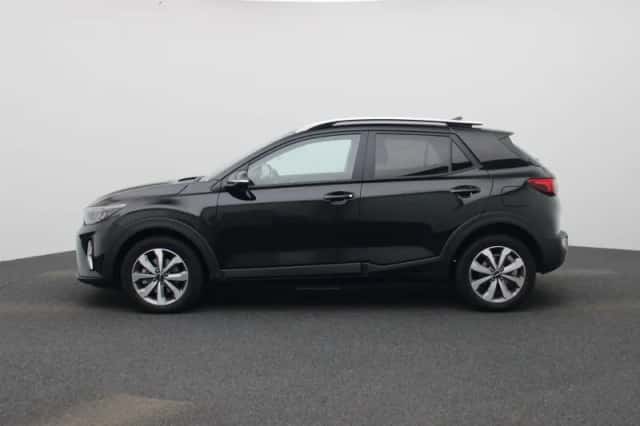 Kia Stonic (2025) thumbnail 4