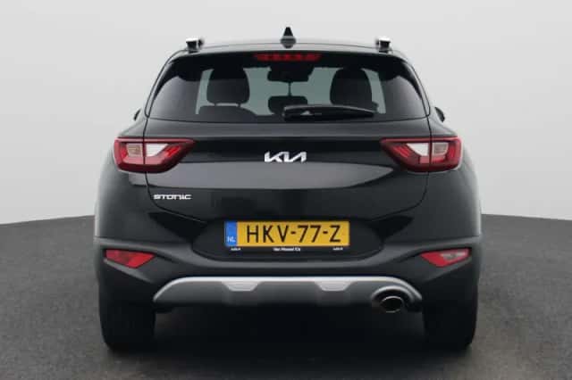 Kia Stonic (2025) thumbnail 5