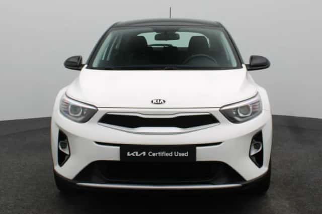 Kia Stonic (2018) thumbnail 3