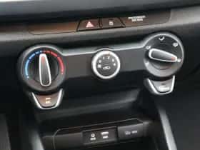 Kia Rio thumbnail 21