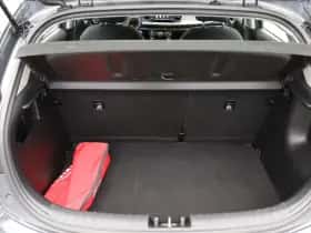 Kia Rio thumbnail 33