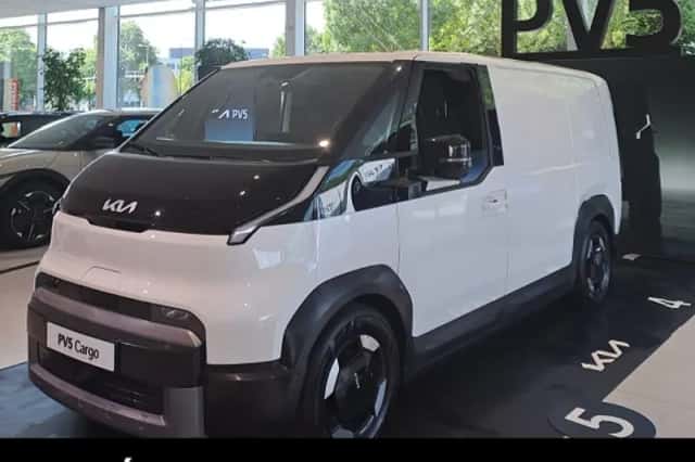 Kia PV5 (2026) thumbnail 1