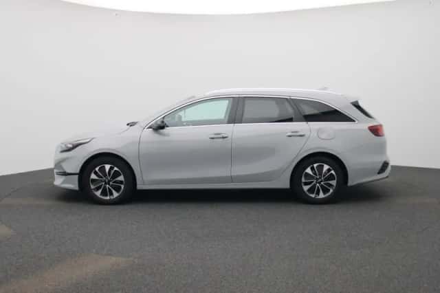 Kia Ceed Sportswagon (2025) thumbnail 4