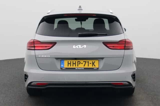 Kia Ceed Sportswagon (2025) thumbnail 5
