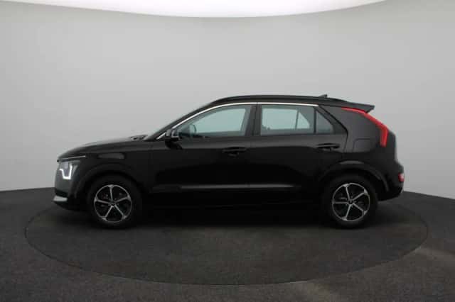 Kia Niro (2025) thumbnail 4