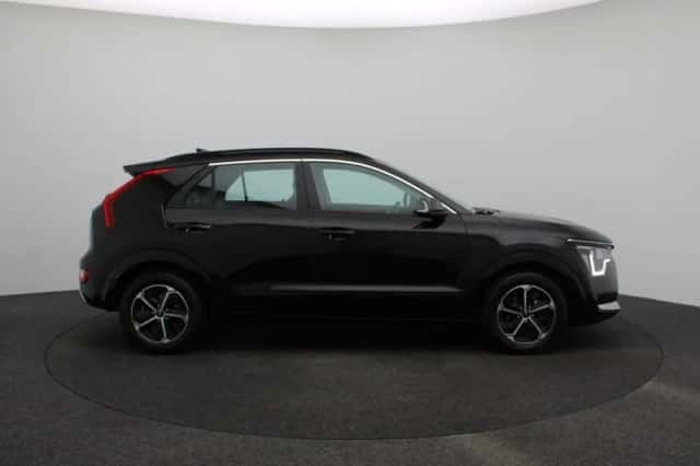 Kia Niro (2025) thumbnail 6