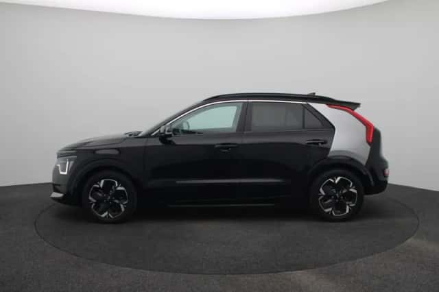 Kia Niro EV (2023) thumbnail 4