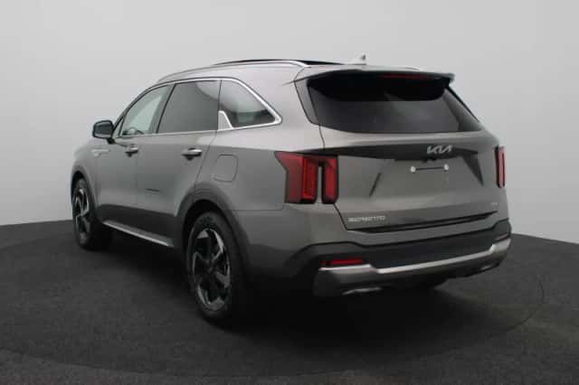 Kia Sorento (2026) thumbnail 2