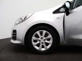 Kia Rio thumbnail 15