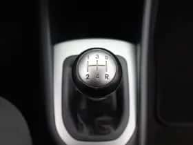 Kia Rio thumbnail 17