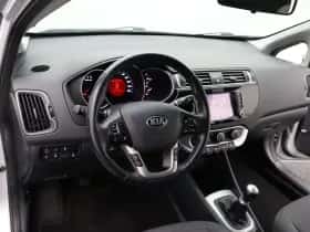 Kia Rio thumbnail 24