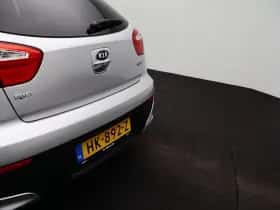 Kia Rio thumbnail 32