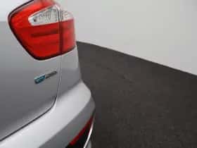 Kia Rio thumbnail 33