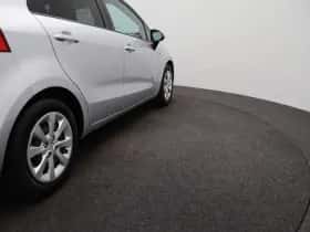 Kia Rio thumbnail 34