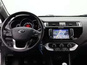 Kia Rio thumbnail 7