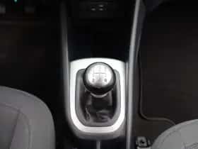 Kia Rio thumbnail 10