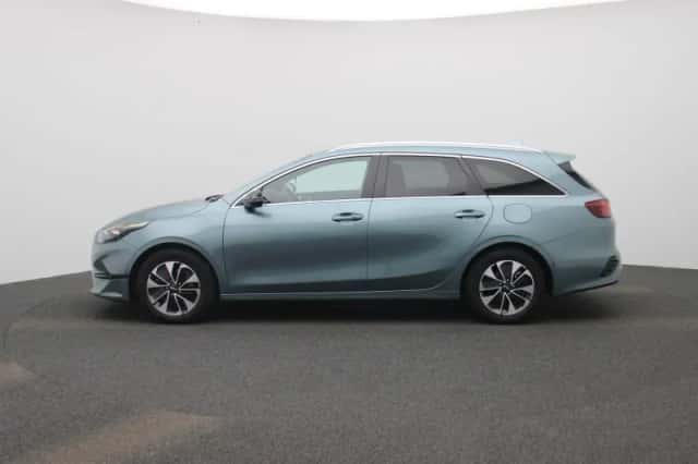 Kia Ceed Sportswagon (2025) thumbnail 4