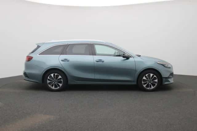 Kia Ceed Sportswagon (2025) thumbnail 6