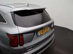 Kia Sorento (2023) thumbnail 48