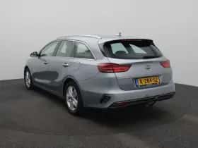 Kia Ceed Sportswagon thumbnail 2