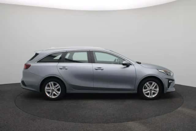 Kia Ceed Sportswagon (2021) thumbnail 6