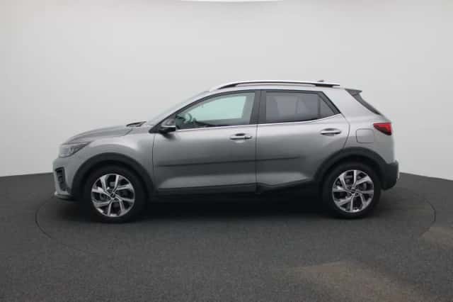 Kia Stonic (2025) thumbnail 6