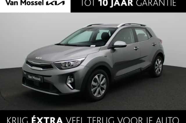 Kia Stonic (2024) thumbnail 1