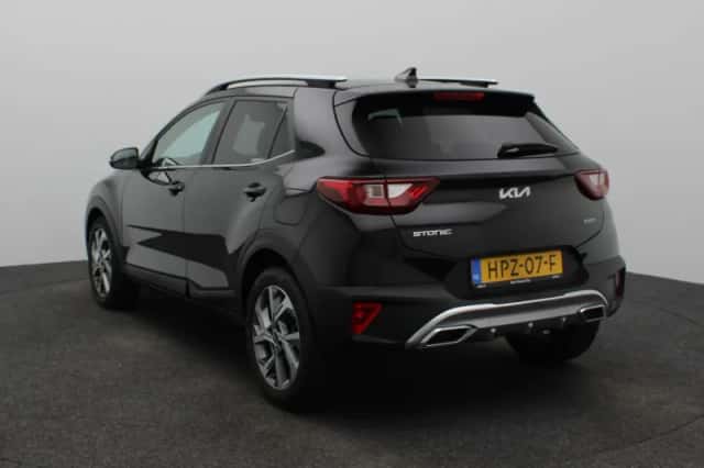 Kia Stonic (2025) thumbnail 2
