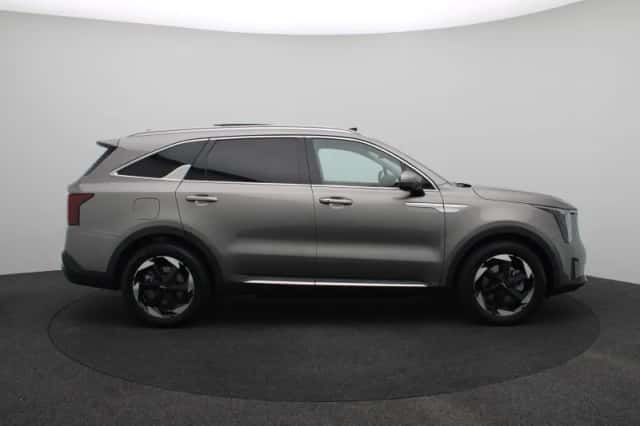 Kia Sorento (2026) thumbnail 6