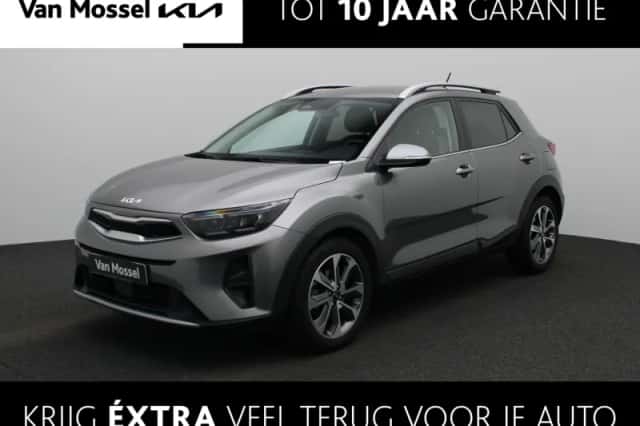 Kia Stonic (2024) thumbnail 1