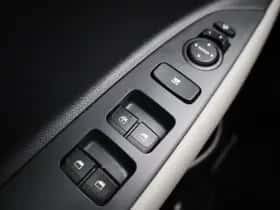 Kia Stonic thumbnail 26