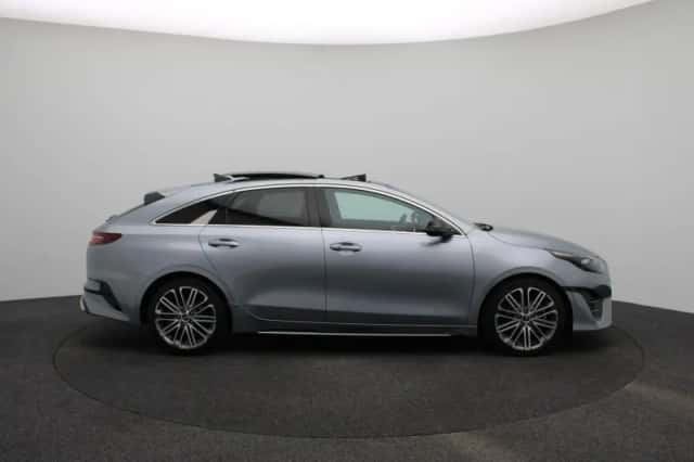 Kia Proceed (2025) thumbnail 6