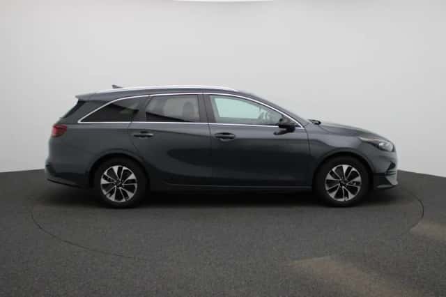 Kia Ceed Sportswagon (2025) thumbnail 6