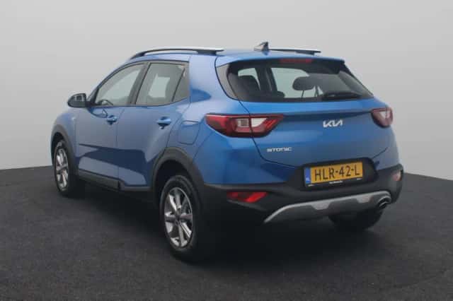 Kia Stonic (2025) thumbnail 2