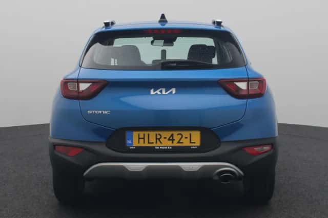 Kia Stonic (2025) thumbnail 5