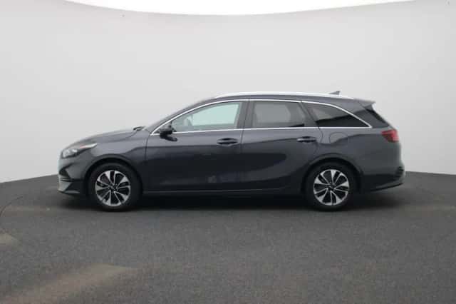 Kia Ceed Sportswagon (2025) thumbnail 4