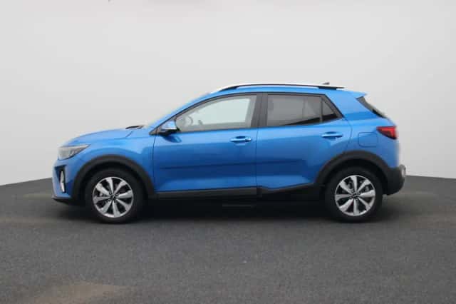 Kia Stonic (2025) thumbnail 4