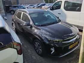 Kia Stonic (2023) thumbnail 5