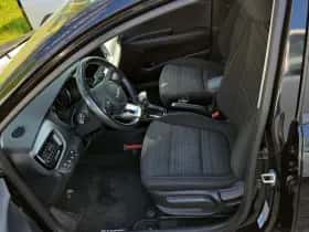 Kia Stonic (2023) thumbnail 7
