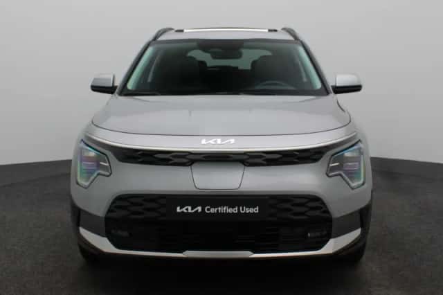 Kia Niro EV (2025) thumbnail 3