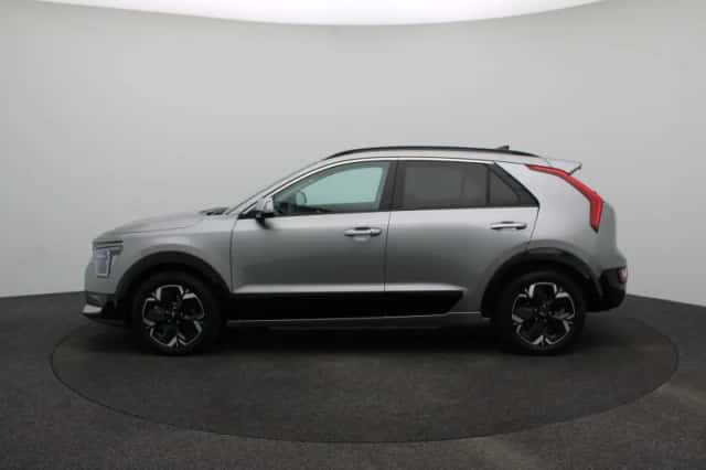 Kia Niro EV (2025) thumbnail 4