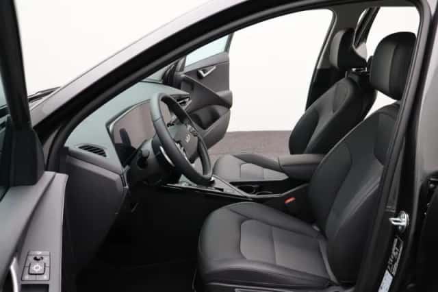 Kia Niro EV (2025) thumbnail 4