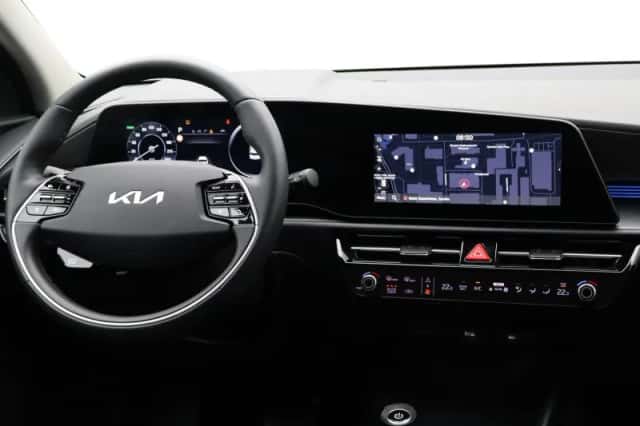 Kia Niro EV (2025) thumbnail 5