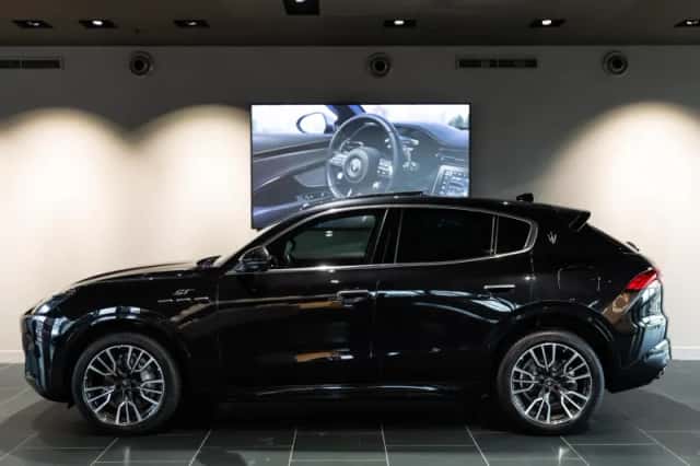 Maserati Grecale (2023) thumbnail 3