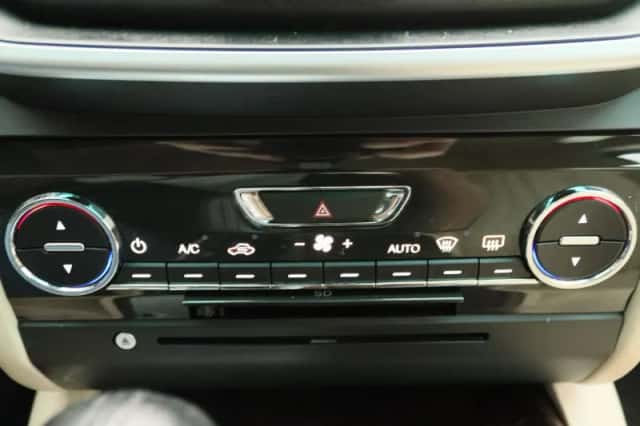 Maserati Ghibli (2013) thumbnail 20