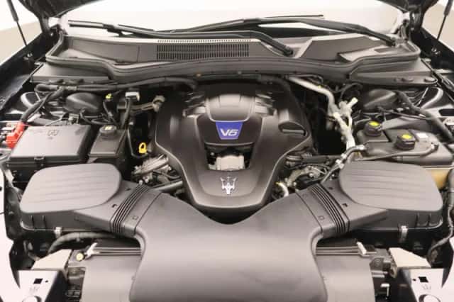 Maserati Ghibli (2013) thumbnail 28