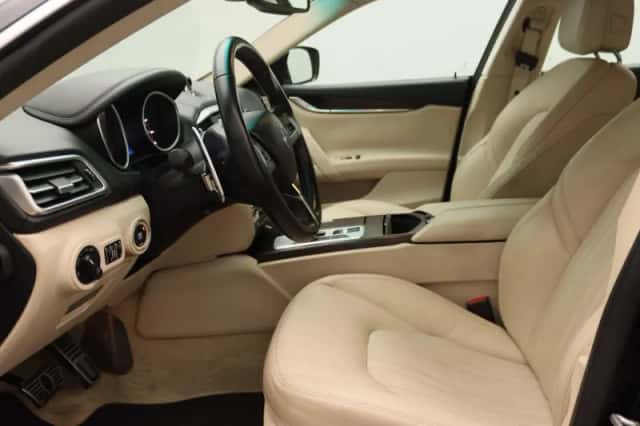 Maserati Ghibli (2013) thumbnail 10