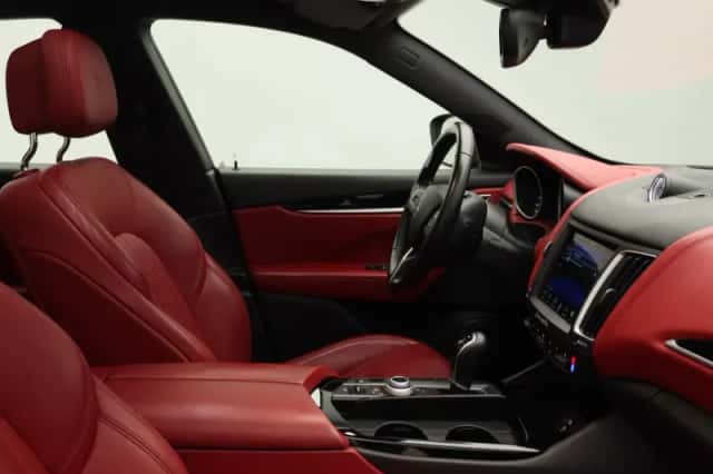 Maserati Levante (2017) thumbnail 24