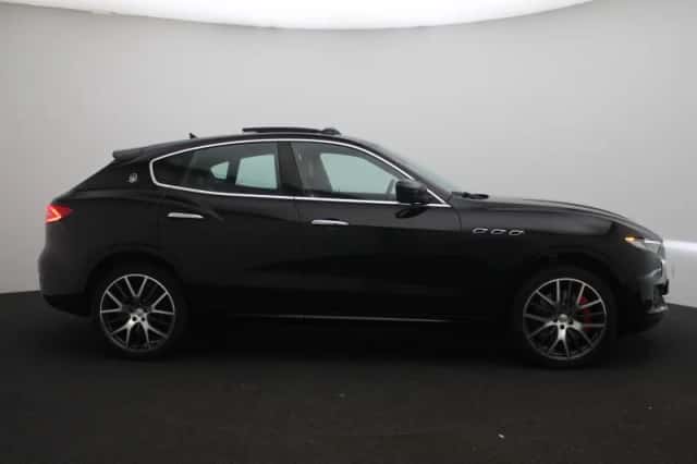 Maserati Levante (2017) thumbnail 6
